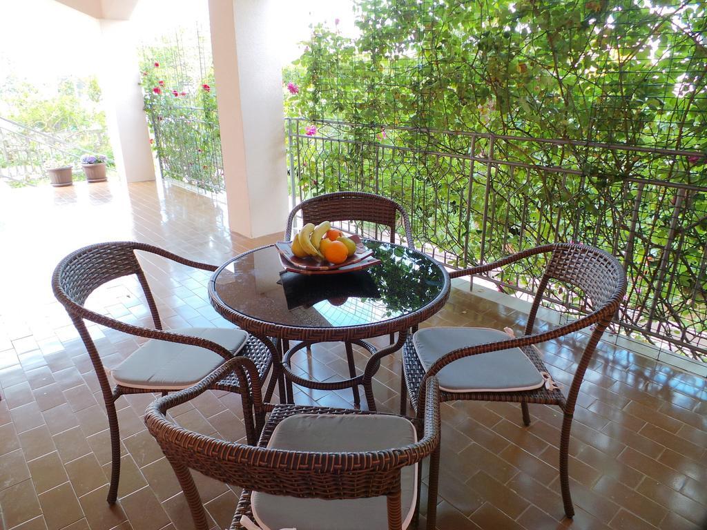Rina Apartments Labin  Esterno foto